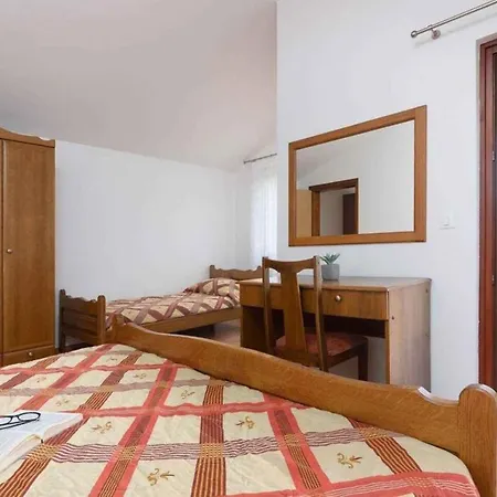 Apartment In - Istrien 43248 Poreč