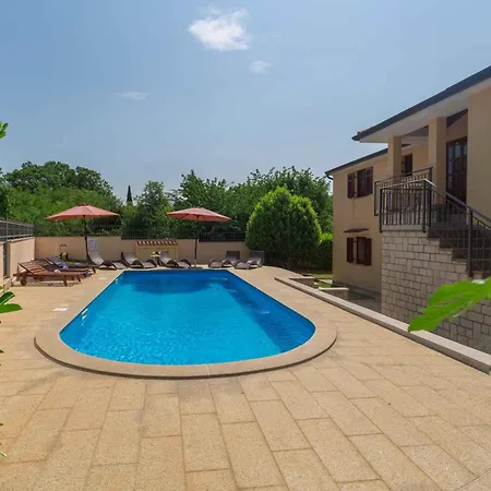 Apartment In - Istrien 43248
