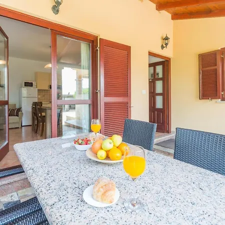 Apartment In - Istrien 43248